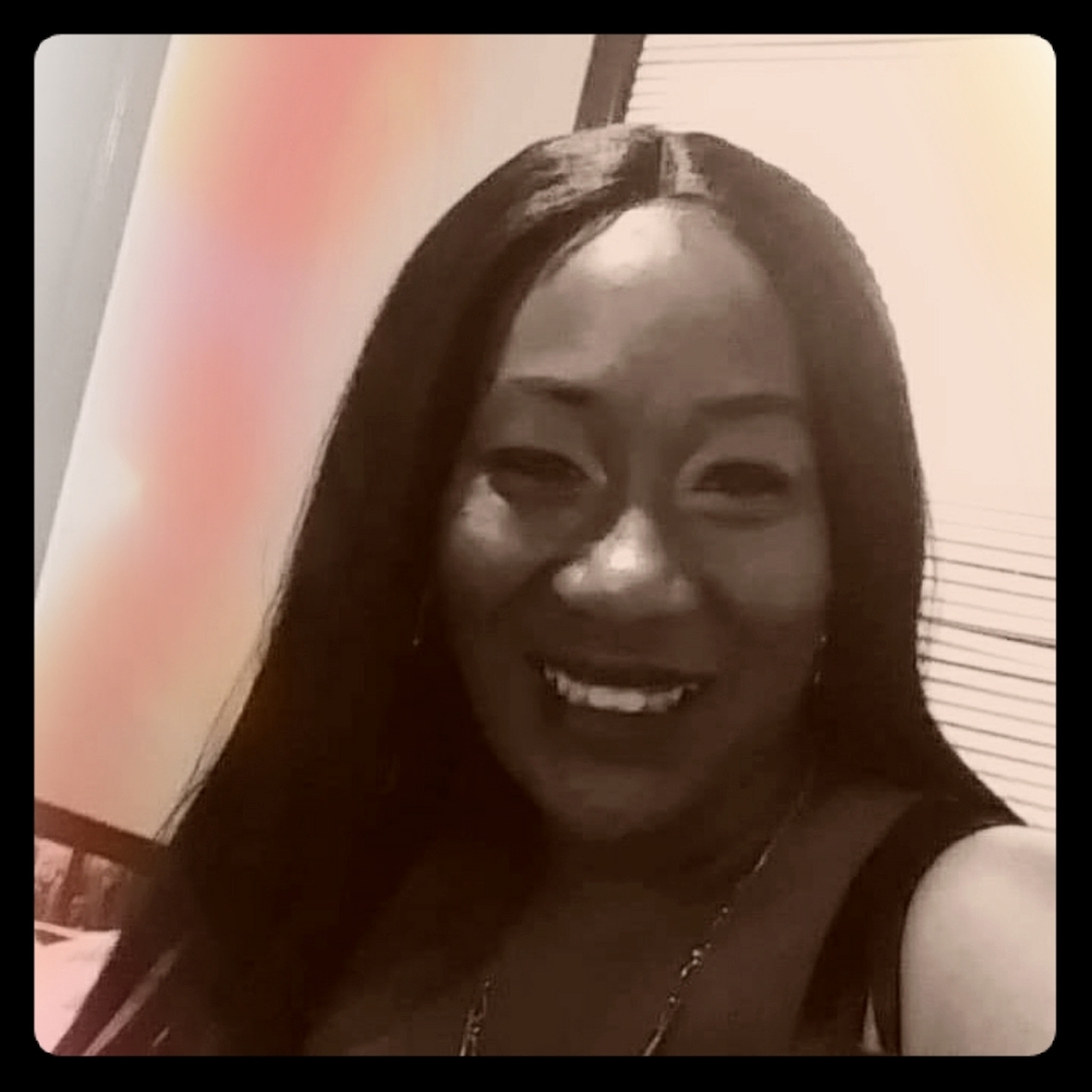 Meet your Posher, Titiana